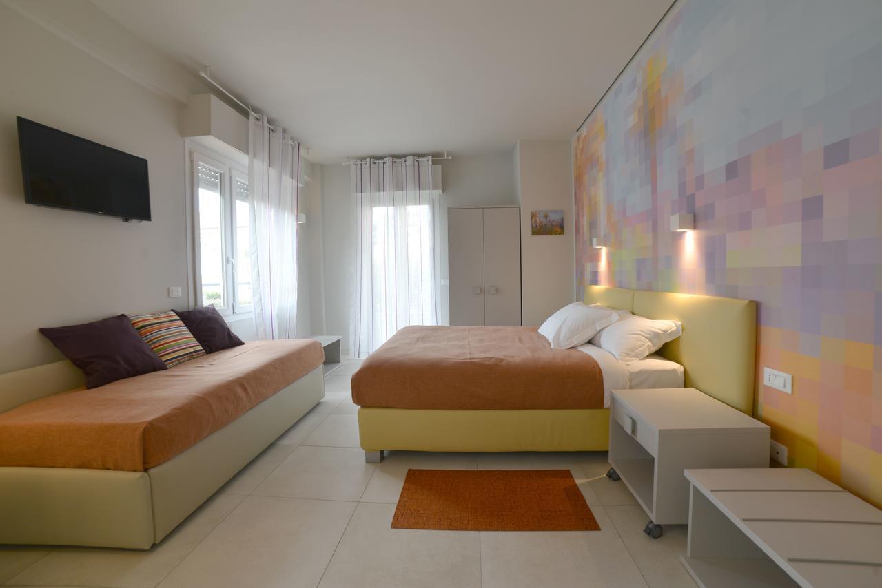 Hotel Villa Miki Bordighera Exterior photo